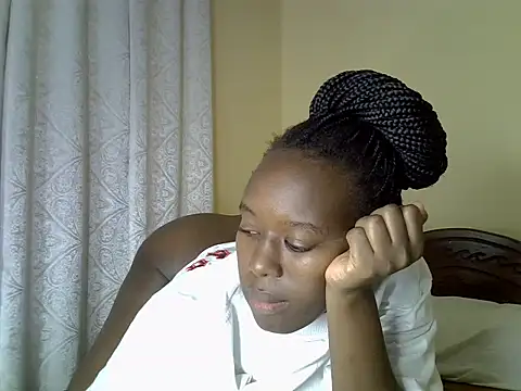 Oliviia  online show from 01/07/25, 06:14