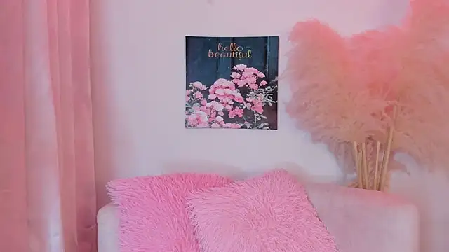 msschloee  online show from 07/11/26, 06:54
