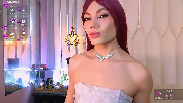 Megan Do Santos online show from 06/12/26, 07:35