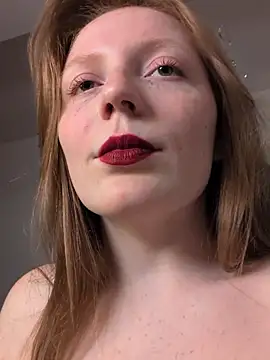 Snapshot of FENIX_ZLA chatting on 12/16/25, 09:09 FENIX ZLA online show from 12/16/25, 09:09