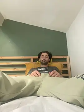 Snapshot of Marvin_vivine chatting on 10/22/25, 01:33 Marvin vivine online show from 10/22/25, 01:33