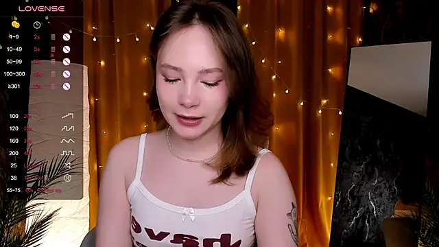 LanaBlu  online show from 03/11/26, 02:17
