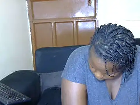Pretty lilly02 online show from 03/05/25, 01:42