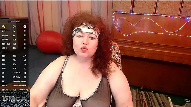 RoseRed69 online show from 02/28/25, 05:48