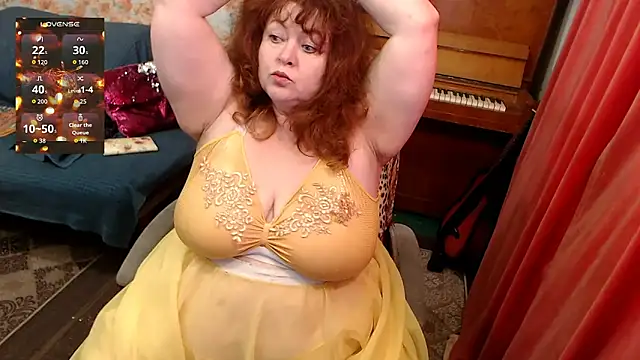 Snapshot of RoseRed69 chatting on 12/18/25, 04:29 RoseRed69 online show from 12/18/25, 04:29