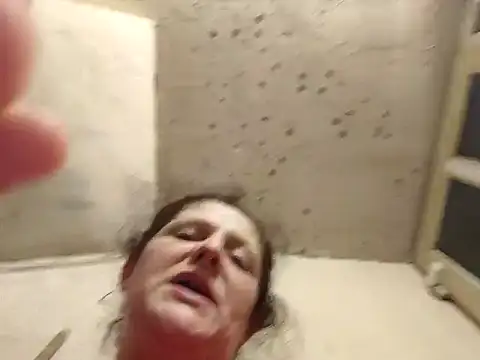 Snapshot of Coupleforever2 chatting on 01/04/25, 10:45 Coupleforever2 online show from 01/04/25, 10:45