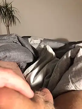 wixxer872302 online show from 12/09/24, 09:37