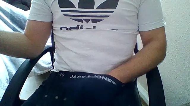 wixxer872302 online show from 01/12/25, 01:37