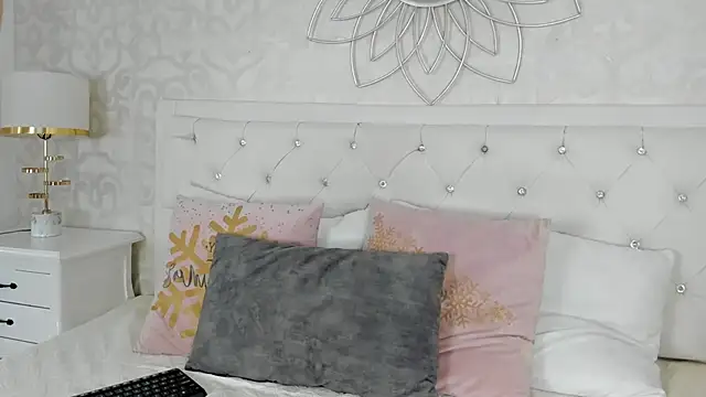 Snapshot of Kimberlin_Cam_ chatting on 11/08/25, 07:34 Kimberlin Cam online show from 11/08/25, 07:34