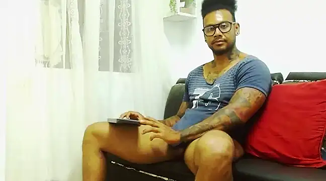 LewisStrong online show from 01/08/25, 08:39