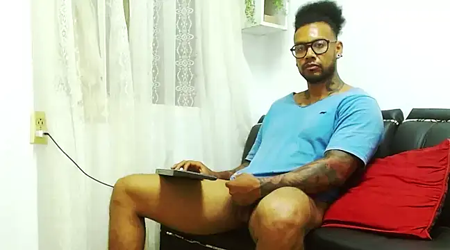 LewisStrong online show from 01/15/25, 01:02