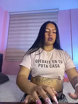 Ivann4 online show from 12/05/25, 09:00