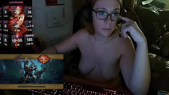 Snapshot of lili-hot-77 chatting on 01/02/25, 07:51 lili-hot-77 online show from 01/02/25, 07:51