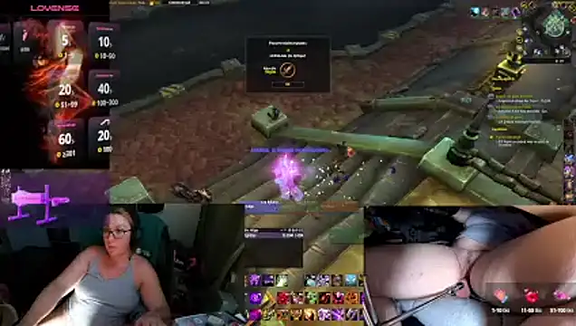 Snapshot of lili-hot-77 chatting on 09/17/25, 07:04 lili-hot-77 online show from 09/17/25, 07:04