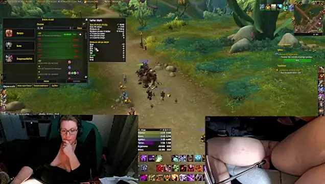 Snapshot of lili-hot-77 chatting on 09/24/25, 07:06 lili-hot-77 online show from 09/24/25, 07:06