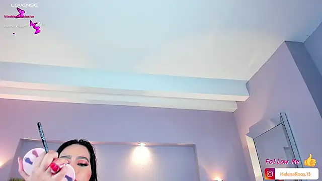 Snapshot of HelenaRoos chatting on 11/28/25, 07:38 HelenaRoos online show from 11/28/25, 07:38