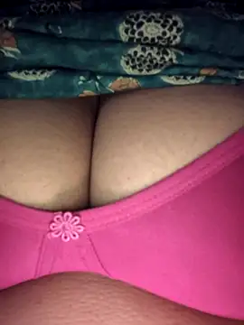 Snapshot of bigboobyrush chatting on 09/30/25, 02:55 bigboobyrush online show from 09/30/25, 02:55