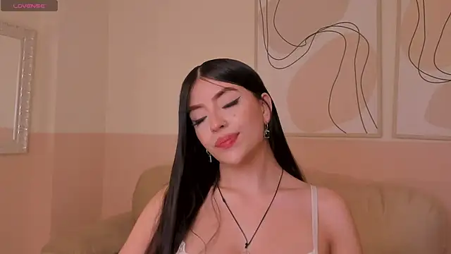 Snapshot of ValeriaRiveraX chatting on 12/14/24, 06:46 ValeriaRiveraX online show from 12/14/24, 06:46