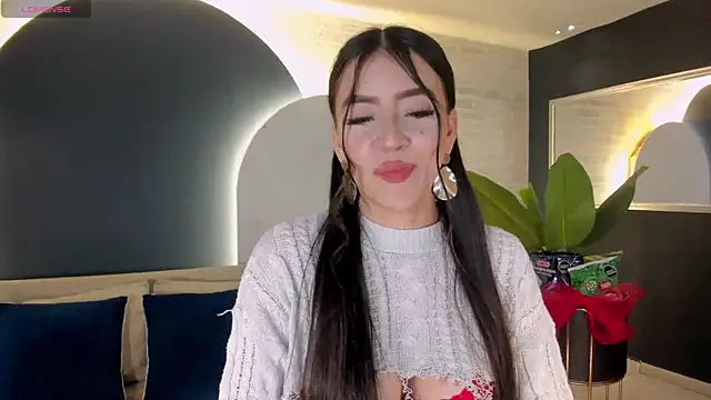 Snapshot of ValeriaRiveraX chatting on 12/24/24, 06:55 ValeriaRiveraX online show from 12/24/24, 06:55