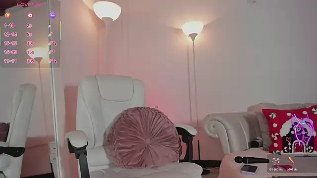 Snapshot of mariablonde_ chatting on 12/14/25, 01:16 mariablonde online show from 12/14/25, 01:16