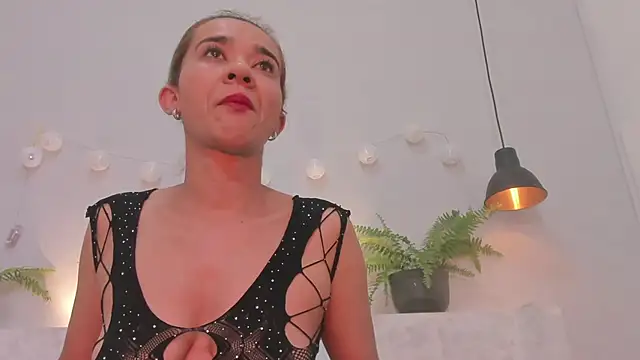 penelope handaos online show from 03/11/25, 09:45