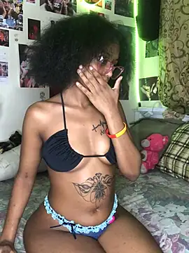 naughtybitches5 online show from 03/14/25, 06:50