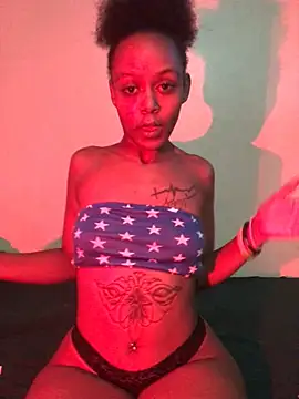 naughtybitches5 online show from 05/04/26, 06:20