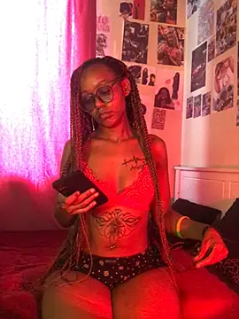 naughtybitches5 online show from 06/17/26, 11:12