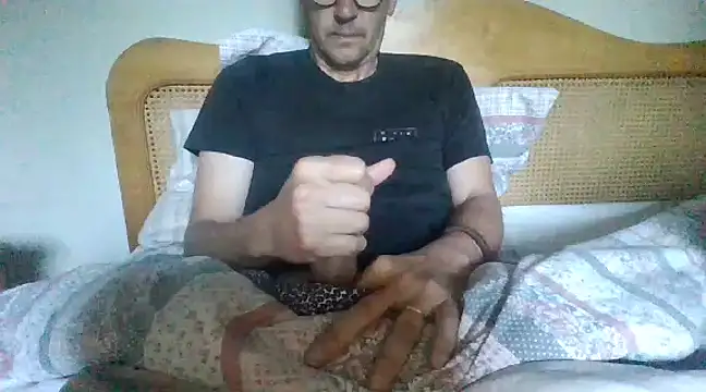 Snapshot of Raimundo1971 chatting on 02/08/25, 11:44 Raimundo1971 online show from 02/08/25, 11:44