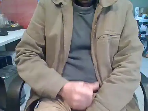 Raimundo1971 online show from 05/13/26, 03:20
