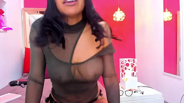 Snapshot of Veronika_horny69 chatting on 01/21/25, 11:24 Veronika horny69 online show from 01/21/25, 11:24