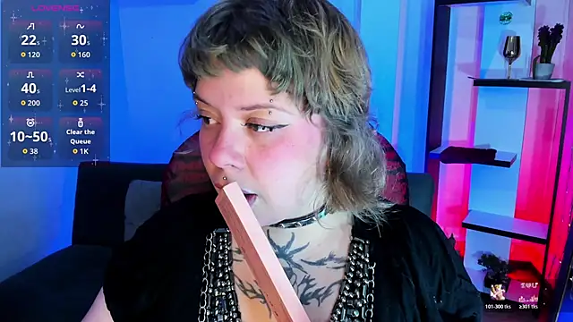 Snapshot of Sabrina_scarlett chatting on 11/26/25, 04:46 Sabrina scarlett online show from 11/26/25, 04:46