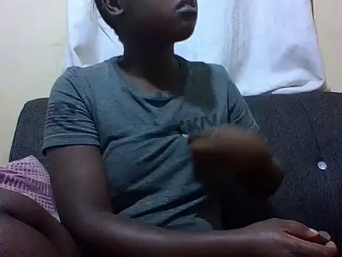 Sweetcecie01 online show from 07/22/26, 10:23
