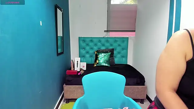 ArielleJones online show from 12/04/24, 12:14