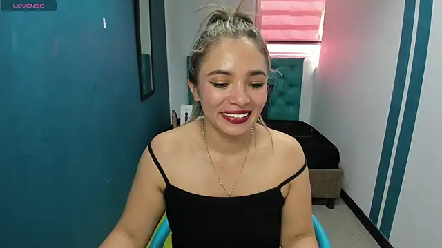 ArielleJones online show from 12/04/24, 06:28