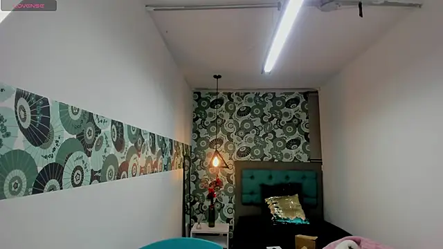 ArielleJones online show from 12/29/24, 10:56