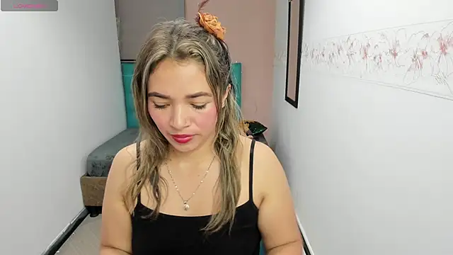 ArielleJones online show from 12/30/24, 11:37