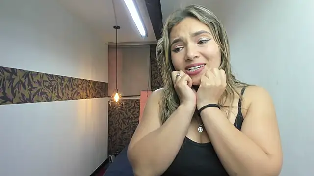 ArielleJones online show from 01/30/25, 06:00