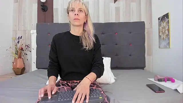 Anastasiapriest online show from 01/03/25, 11:14