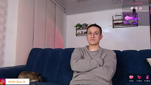 ashely ryan24 online show from 06/11/26, 01:27