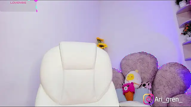 arianna gren online show from 01/15/25, 04:00
