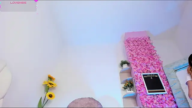 arianna gren online show from 02/23/25, 11:04