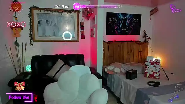 LauGrayJ online show from 12/25/24, 11:31