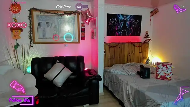 LauGrayJ online show from 02/09/25, 05:40