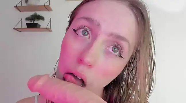 Snapshot of SofiaGc chatting on 01/19/25, 03:08 SofiaGc online show from 01/19/25, 03:08