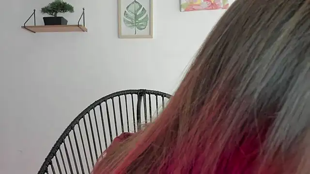 Snapshot of SofiaGc chatting on 01/21/25, 07:15 SofiaGc online show from 01/21/25, 07:15