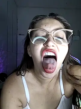 Snapshot of dani123unica chatting on 09/20/25, 10:49 dani123unica online show from 09/20/25, 10:49