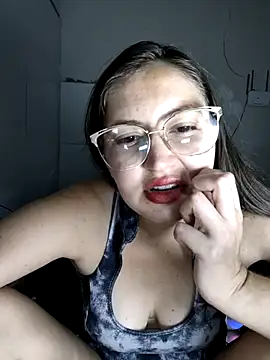 Snapshot of dani123unica chatting on 09/26/25, 10:41 dani123unica online show from 09/26/25, 10:41