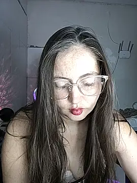 Snapshot of dani123unica chatting on 10/09/25, 10:52 dani123unica online show from 10/09/25, 10:52