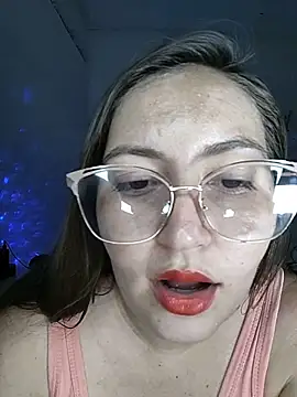 Snapshot of dani123unica chatting on 10/31/25, 10:55 dani123unica online show from 10/31/25, 10:55